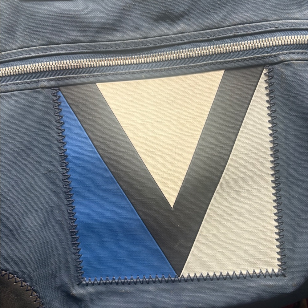 Louis Louis Vuitton cup regatta Duffle bag Navy Canvas Sailing LV cup Tote - Picture 10 of 11